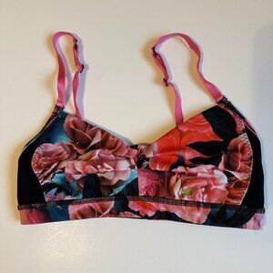Lululemon Secret Garden Sports Bra Size 4